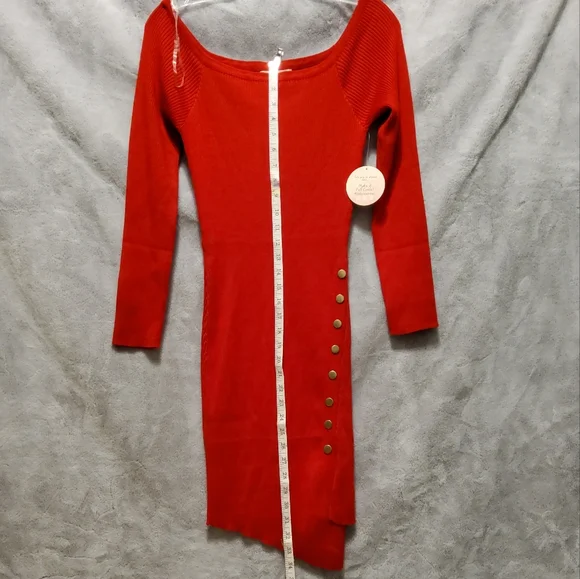 NWT! LOVE ALWAYS OFF SHOULDER LONG SLEEVE BUTTON ACCENT ASYMMETRICAL SZ XL - Picture 2 of 9